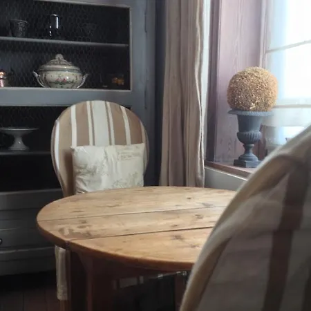 Providence-maison D'hotes *